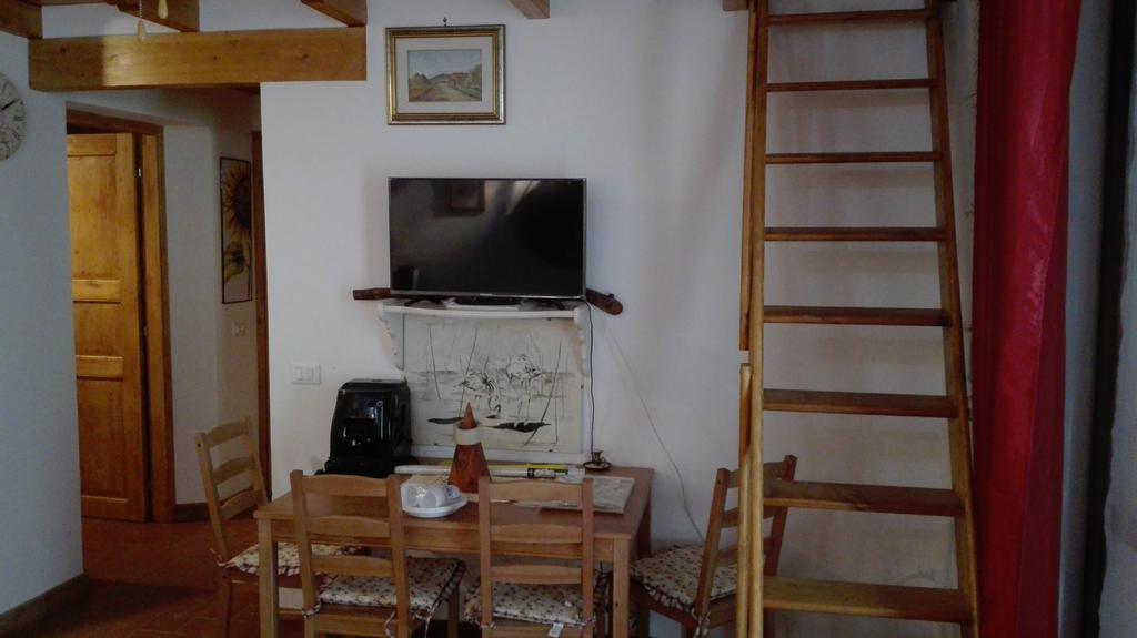 Agriturismo Collelungo Di Maremma Diaccialone エクステリア 写真